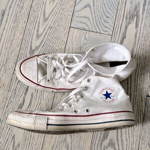 Converse size 11